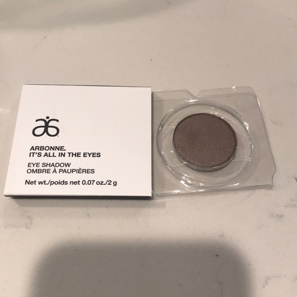 Arbonne eyeshadow